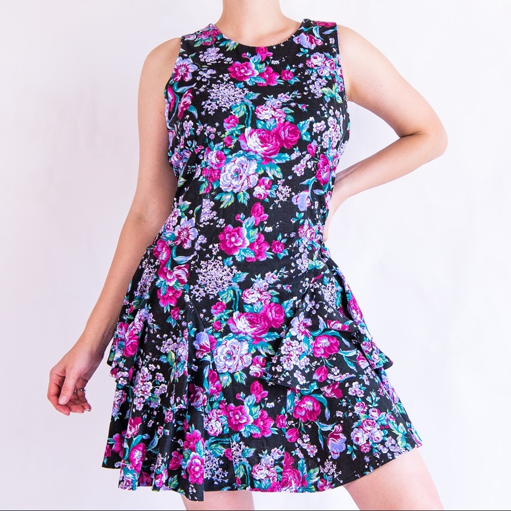 Vintage 90’s Dark Floral Tiered Mini Dress